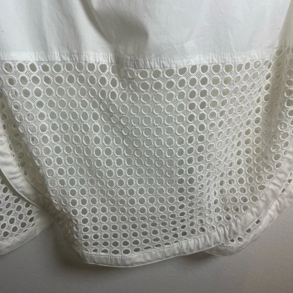 Banana Republic Women’s White Dress Shirt Bottom Down Size: 8 - Picture 13 of 14